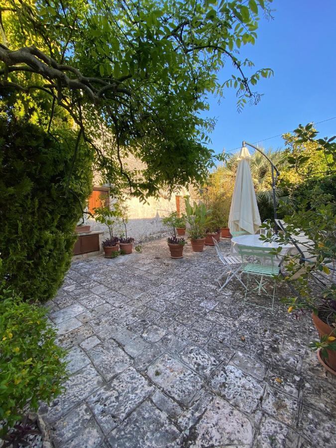 Trulli And Nature Antonelli Exterior photo